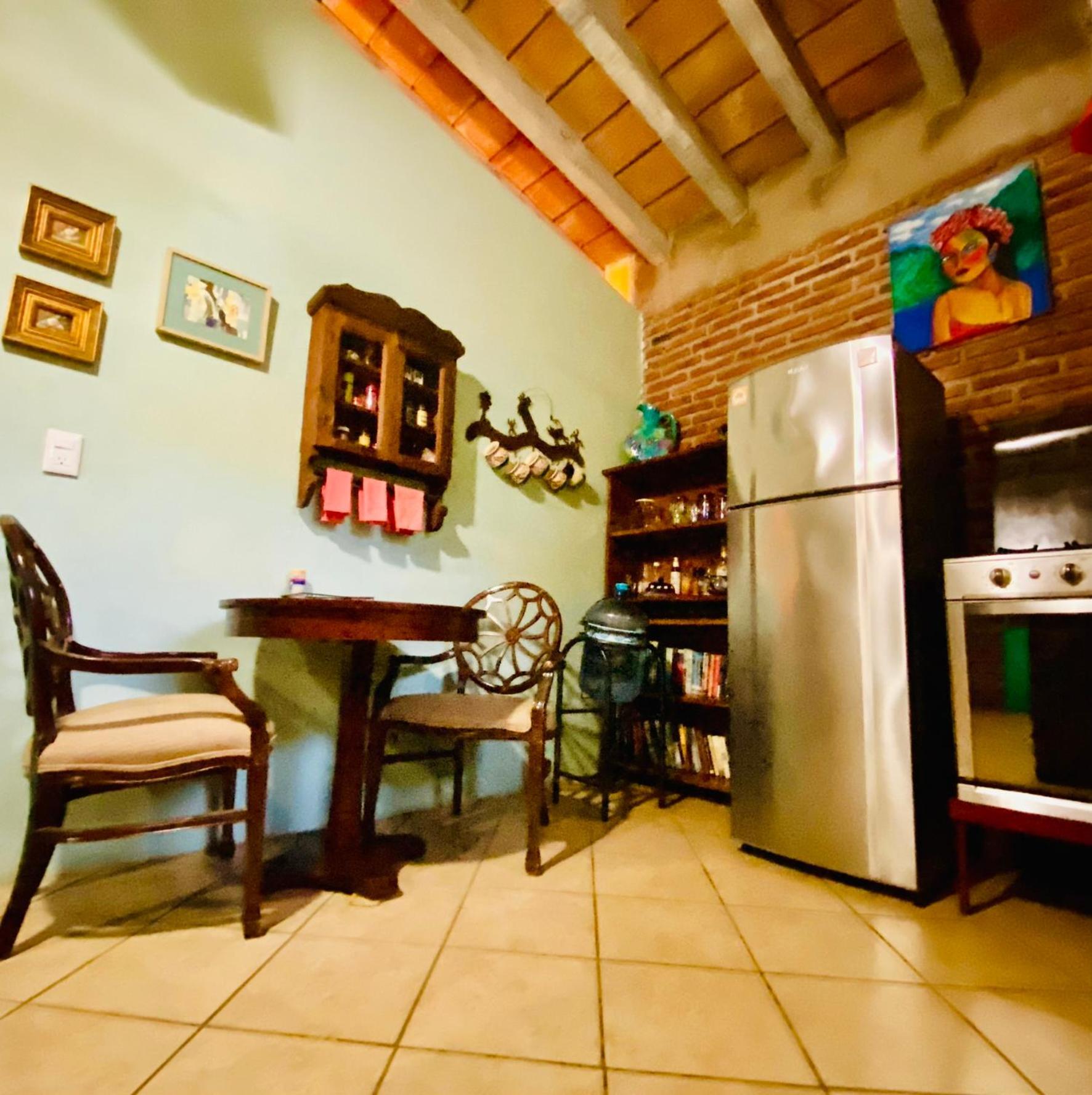 Casa Cereza Apartments Puerto Vallarta Dış mekan fotoğraf
